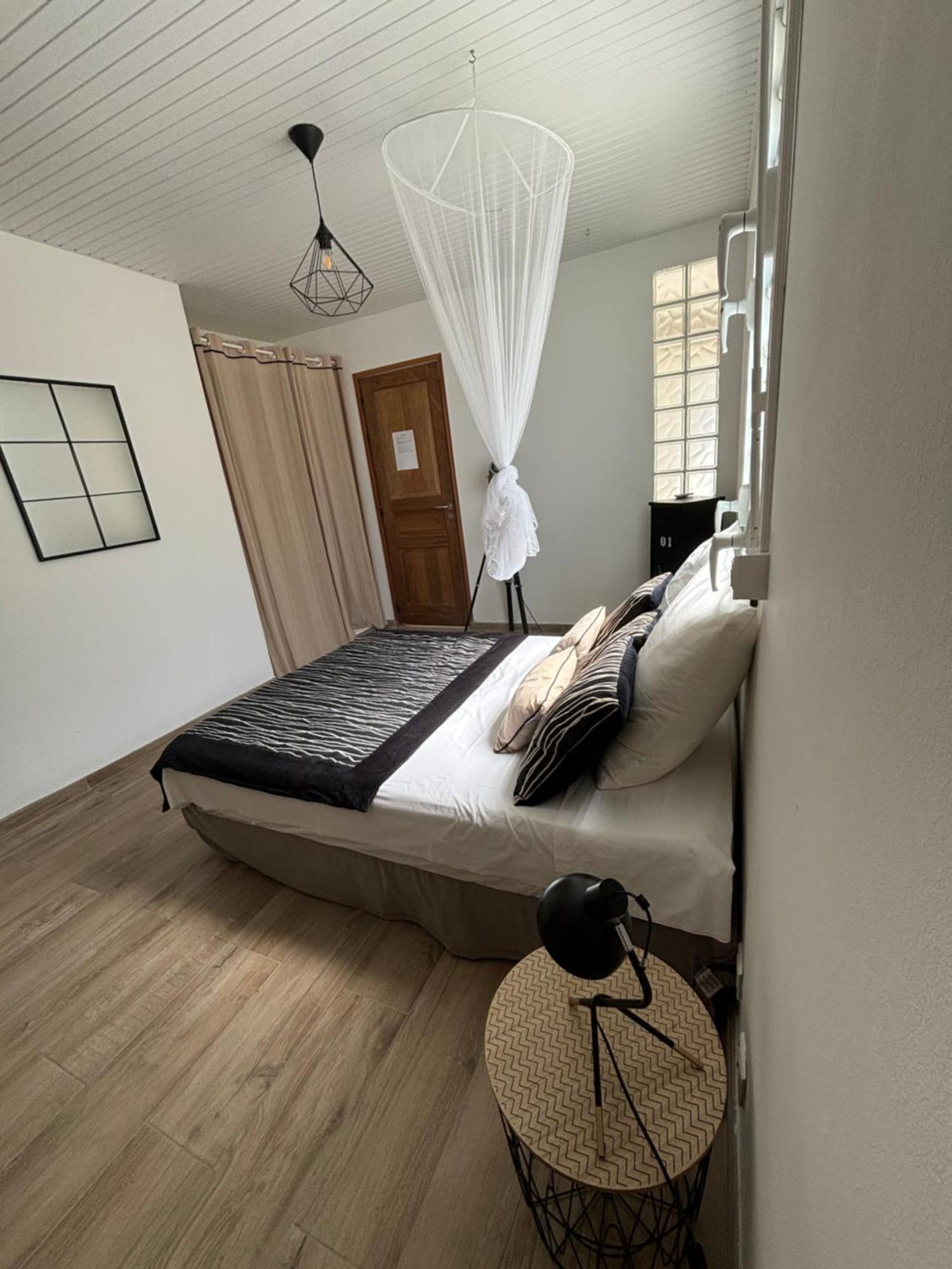 Villa Ansalane Quartiers Anse a l'Ane Esterno foto